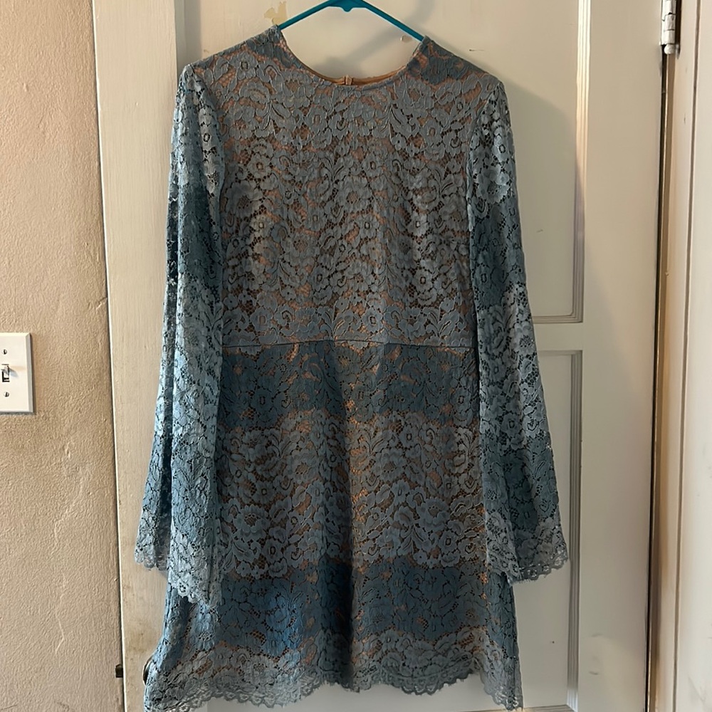 DONATING SOON - MAKE OFFERS! WAYF Dress